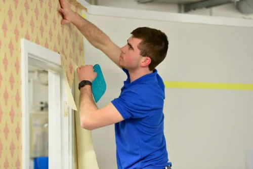 Expert Patterned Wallpaper Installation in Dubai