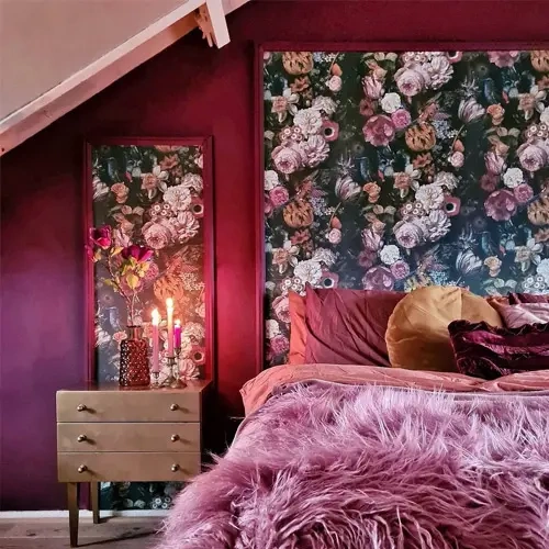 Bedroom Wallpaper in Dubai